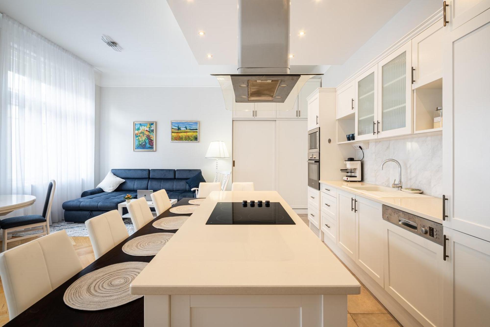 Nirvana Niche Apartment *